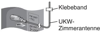 PANASONIC SC-HC10EG - Anschlieben der UKW-Zimmerantenne. - 1