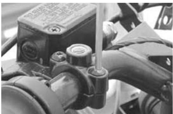 PIAGGIO XEVO - Removal - 1