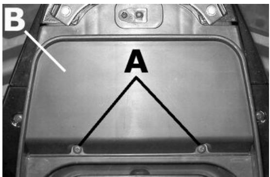 PIAGGIO XEVO - Battery installation - 2