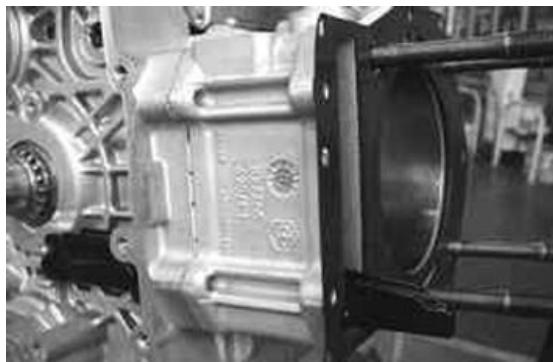 PIAGGIO XEVO - Refitting the head and timing system components - 1