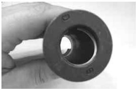 PIAGGIO XEVO - Removing the piston - 2