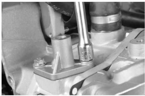 PIAGGIO XEVO - Tightener fastening screws: 11 ÷ 13 - 1