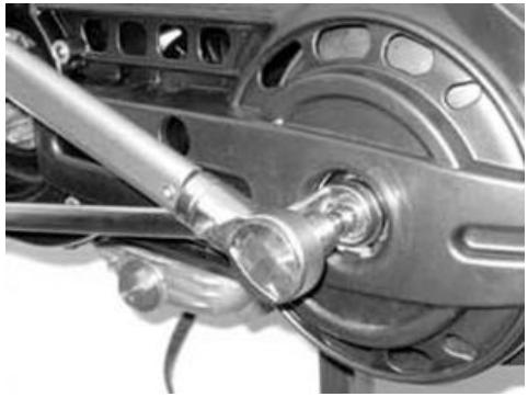 PIAGGIO XEVO - Locking torques (N^*m) - 2