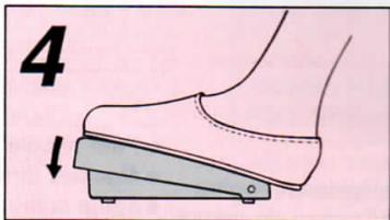 SINGER FUTURA 4000 N - How to use the stitch length manual override button and lever Comment utiliser le bouton et le levier de réglage manuel de longueur Comoutilizar el boton y la palanca manual de anulacion - 20
