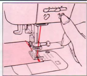 SINGER FUTURA 4000 N - Reverse stitch / Point en marche arrêté / Punto reversible - 3
