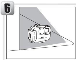 NIKON CAISSON ETANCHE WP-CP5-JUSQU-A 40 M DE PROFONDEUR - Wipe dry - 1