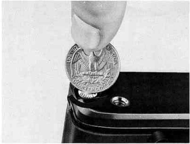 NIKON F301 - FIXATION DE L'OBJECTIF - 3