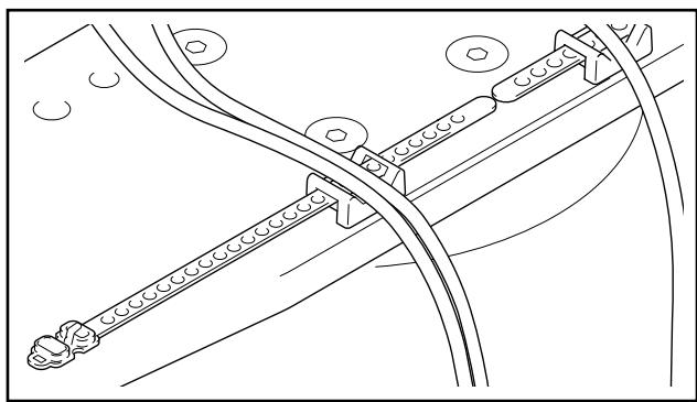 PIONEER PDK-1011 - Utilisation des serre-câbles - 1