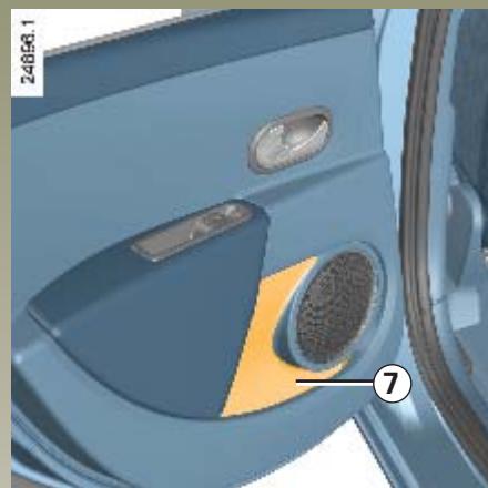 RENAULT CLIO 3 PHASE 1 - RANGEMENTS / AMÉNAGEMENTS HABITACLE (suite) - 1