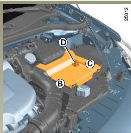 RENAULT CLIO 3 PHASE 1 - Accès à la batterie - 1