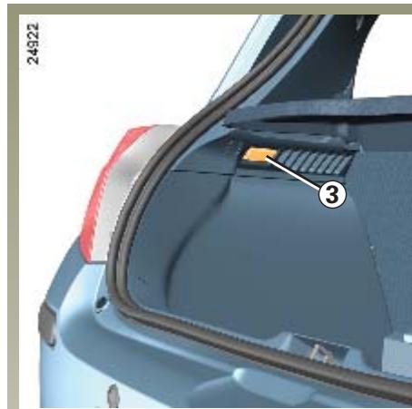 RENAULT CLIO 3 PHASE 1 - ÉCLAIRAGE INTÉRIEUR : remplacement des lampes (suite) - 1