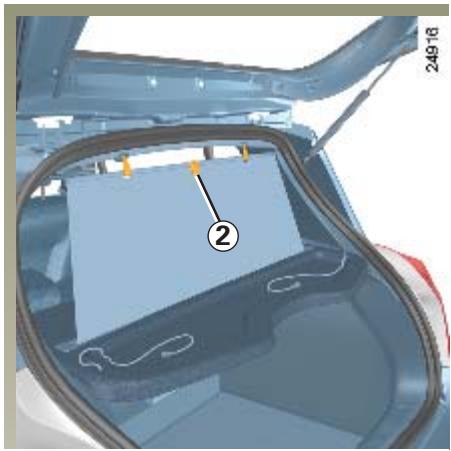 RENAULT CLIO 3 PHASE 1 - Tablette arrête - 1