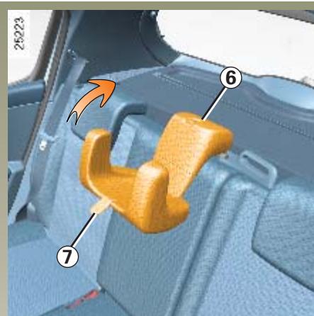 RENAULT CLIO 3 PHASE 1 - POUR LA SECURITE DES ENFANTS (suite) - 1