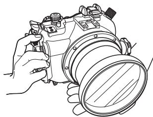 OLYMPUS PT-E02 - Comment appuyer sur le déclencheur - 1