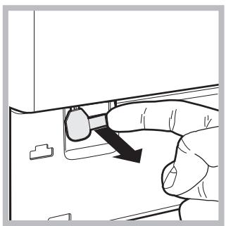 HOTPOINT AQ8F 49 U - Opening the porthole door manually - 2