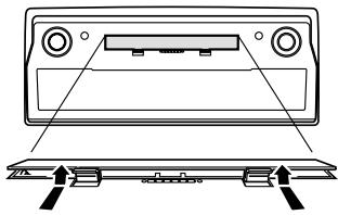 CASIO LK-300TV - Pour insérer les piles - 1