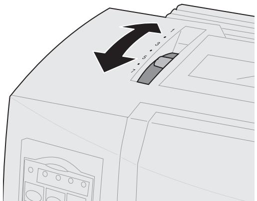 LEXMARK FORMS PRINTER 2400 - Chargement de papier listing à l'aide du tracteur poussant - 2