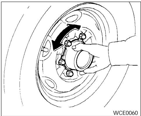 NISSAN FRONTIER 2004 - Tous les modèles : - 2