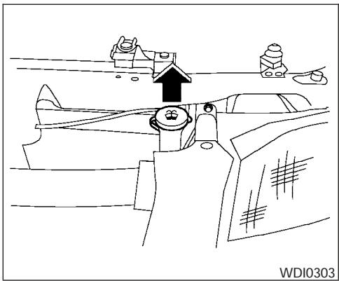 NISSAN FRONTIER 2004 - ATTENTION - 1