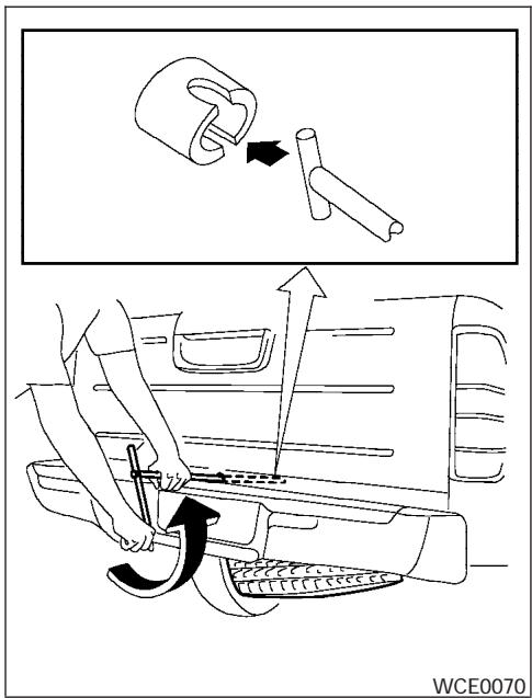 NISSAN FRONTIER 2004 - Tous les modèles : - 1