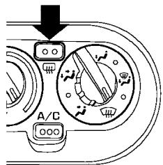 NISSAN FRONTIER 2004 - INTERRUPTEUR DE DÉSEMBUEUR DE LUNETTE ARRIÈRE (modèles à cabine double seulement) - 1