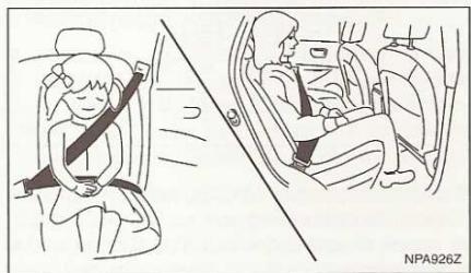NISSAN QASHQAI PLUS 2 - Airbags conducteur et passager avant : - 1
