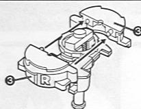 HASBRO BEYBLADE TRYGLE VFORCE - Mise en GARDE: ne te sers pas des toupies ou des arenas beyblade sur une table ou toute autre surface surelevée. - 10