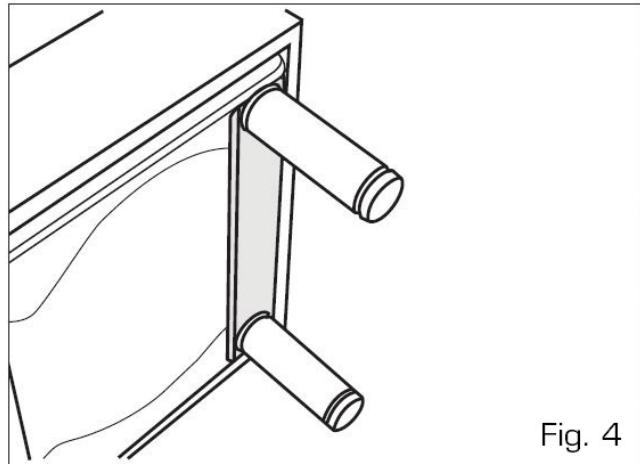 ESSENTIELB EMCG 912C,  EMCG 912I,  EMCG 912N,  EMCG 912R,  EMCG 922I - INSTALLATION DES PIEDS RÉGLABLES - 2