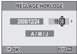 RICOH R50 - Réglez la date et l'heure. - 2