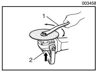 MAKITA 9227C - NOTA: - 1