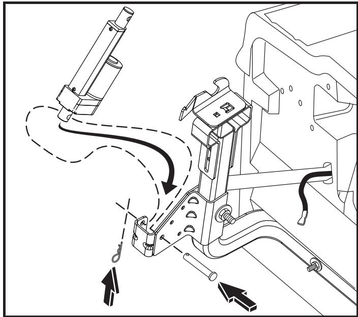 MCCULLOCH 532 43 20-32 - LE ISTRUZIONI DI MONTAGGIO PER I TRATTORI CON CESTO DI RACCOLTA ASSEMBLATO IN FABBRICA INCOMINCIANO QUI. - 2