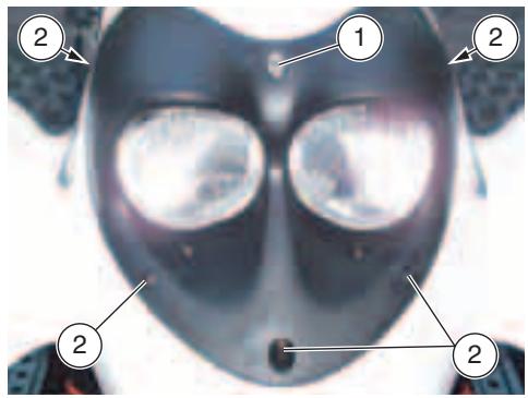 APRILIA QUASAR 50 - ADJUSTING THE VERTICAL HEADLIGHT BEAM - 1
