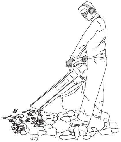 MTD BV3100 - HOLDING THE BLOWER/VACUUM - 1