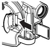 HITACHI DZ-MV350A - Introduction et extraction de la carte - 3