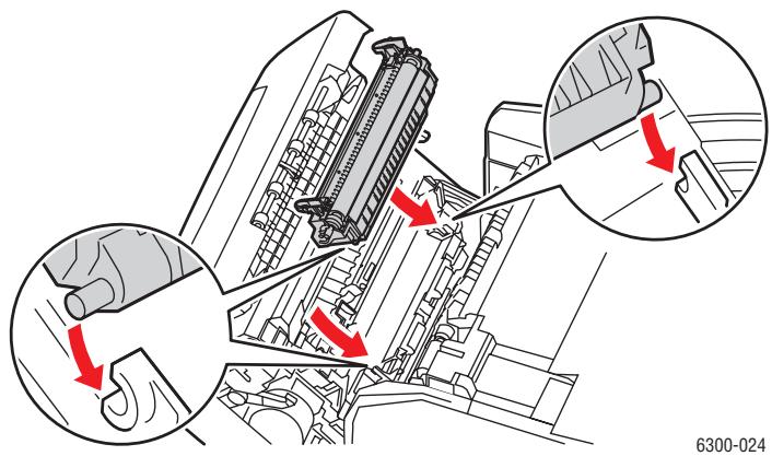 XEROX PHASER 6300 - Nettoyage du capteur de densité - 4