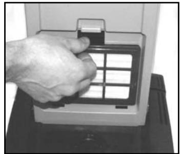 NILFISK 212 - CAMBIO DE FILTRO HEPA - 2