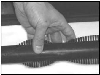 NILFISK 212 - CAMBIO DEL CEPILLO - 3