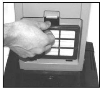 NILFISK 212 - CHANGING THE HEPA-FILTER - 2