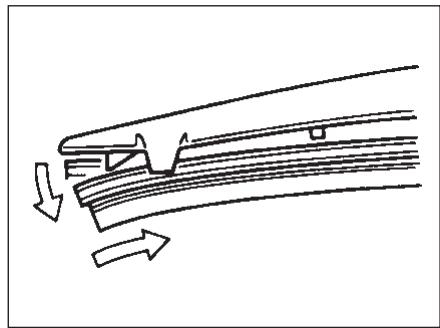 FIAT SEDICI - REEMPLACEMENT DES BALAIS D'ESSUIE-GLACE - 2
