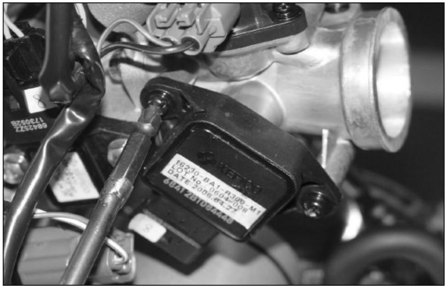 DAELIM EMS-ENGINE MANAGEMENT SYSTEM - Déposer : - 1