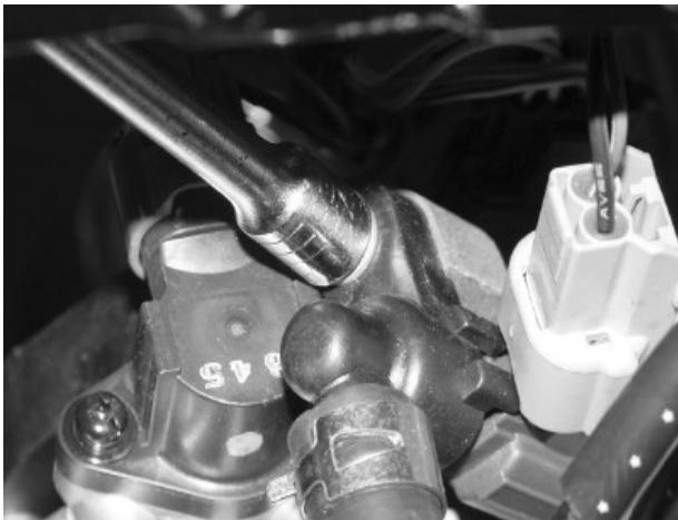 DAELIM EMS-ENGINE MANAGEMENT SYSTEM - Démontage : - 1