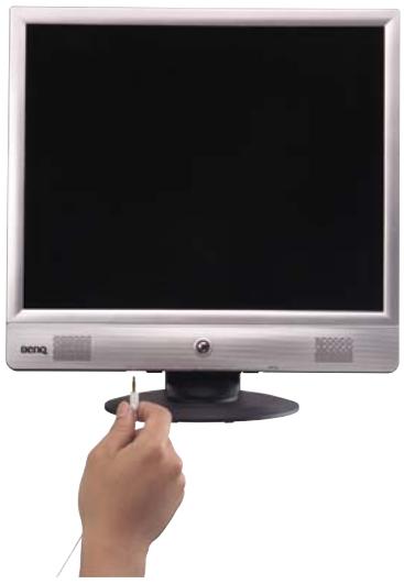 BENQ FP71E - Installation matérielle du moniteur - 9