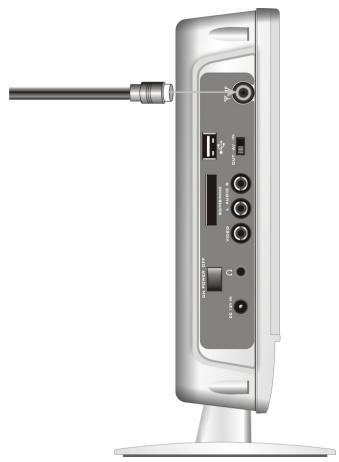 LENCO DVT-1001 - Connectez à la ligne de connexion de CATV - 1