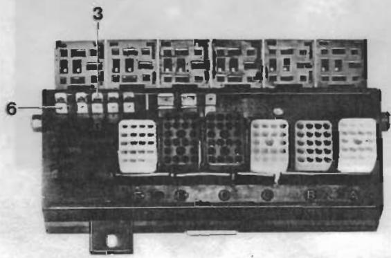 PORSCHE 924 - Version USA/Japon - 13