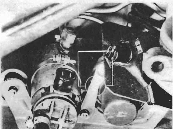 PORSCHE 924 - CONTROLE DU THERMOCONTACT - 7