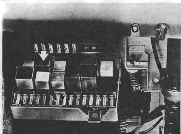 PORSCHE 924 - CONTROLE DE LA PRESSION DE COMMANDE "A FROID" - 4