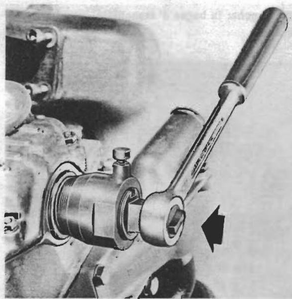 PORSCHE 924 - DEPOSE ET REPOSE DEL'ARBRE A CAMES - 5