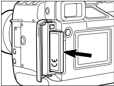 MINOLTA DIMAGE RD 3000 - Insertion de la CARTE compact FLASH - 2
