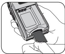 AIPTEK POCKET DV 8800 - Inserimento di una scheda memoria (optional) - 2