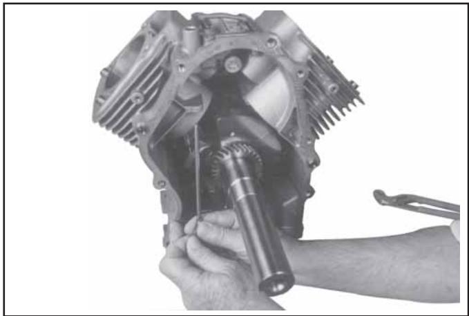 KOHLER CV20 - Dépose de l'arbre intermédiaire du régulateur - 3